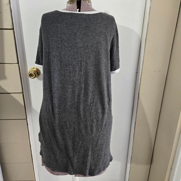 Eighty Eight 88 USA Womens Roatrip Car Graphic Print Shirt Size 1XL - Picture 2 of 7